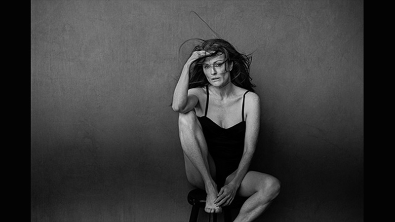 Julianne Moore Calendario Pirelli 2017 Photo Credit: Prelli Calendar