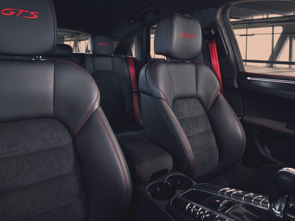 Nuovo Suv Porsche Macan GTS