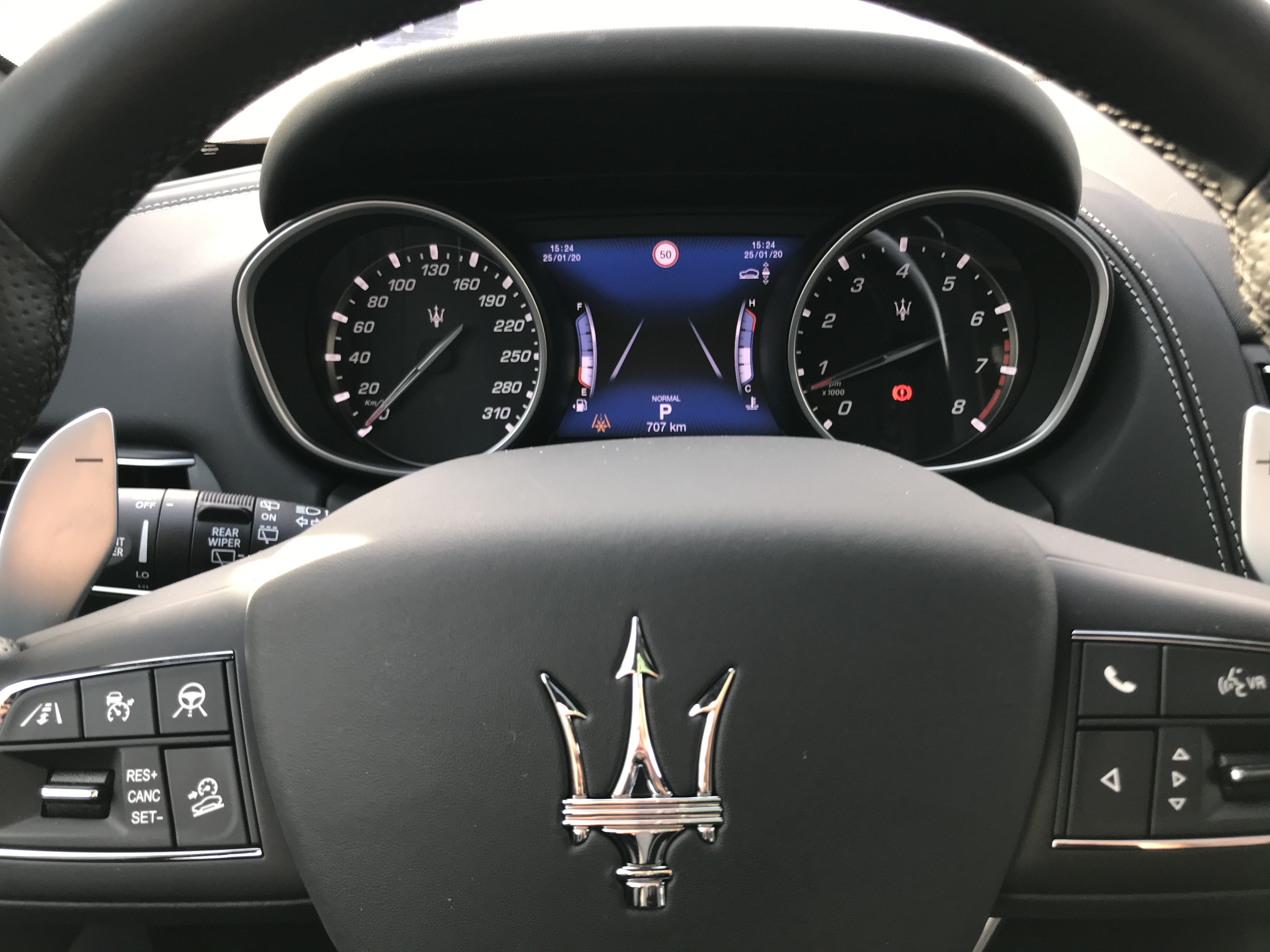Maserati Levante S Zegna Gransport, il Suv