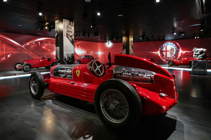 Oggi 24 di giugno Alfa Romeo, un brand legato all'Italia e alla sua storia da un profondo rapporto, festeggia i suoi 110 anni. 