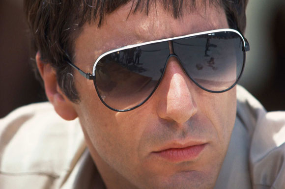 occhiali Carrera Champion indossati da Al Pacino interpreta Tony Montana nel film Scarface