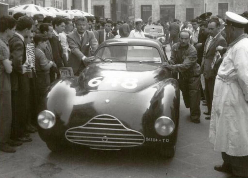 Alfa Romeo 6 c pilotata da Mario e Franco Bornigia