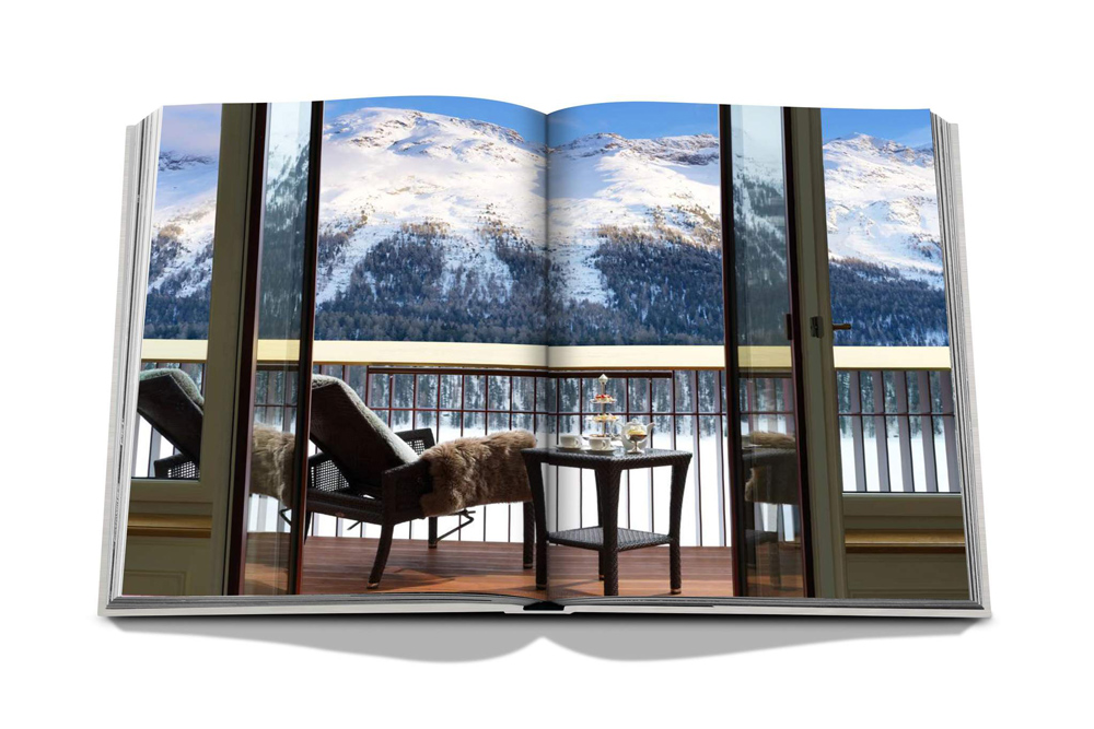 St.Moritz Chic è un libro che mette in risalto l'indiscutibile DNA che la città di Saint Moritz, ha sviluppato e conservato nel tempo.