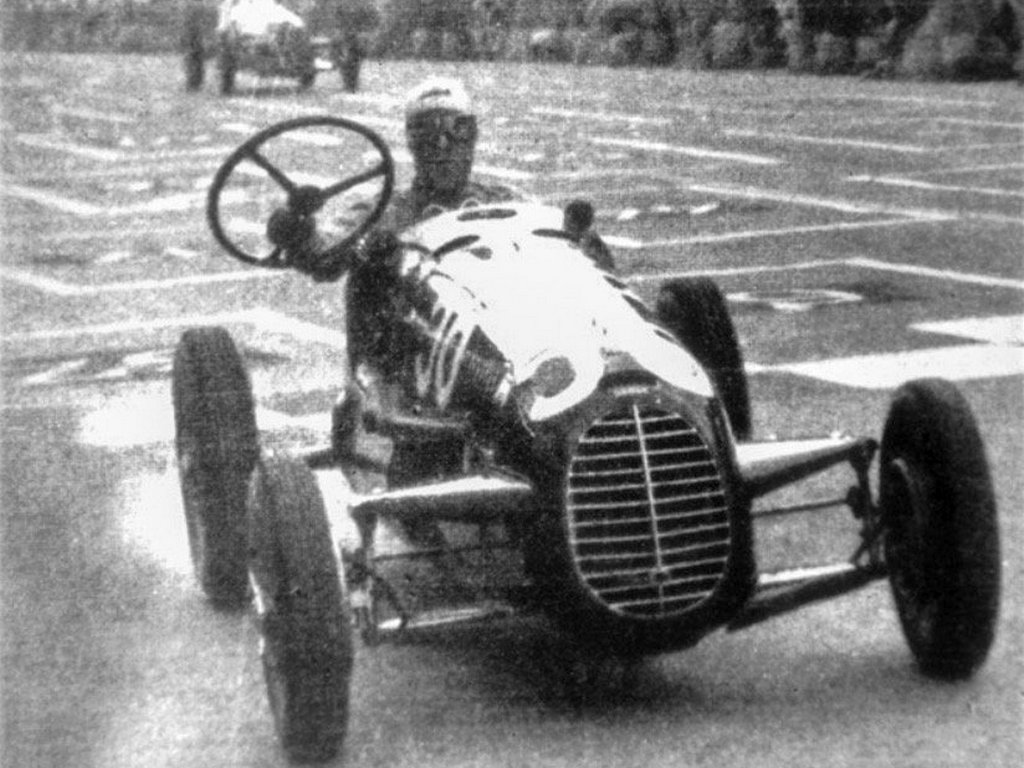 Tazio Nuvolari su D46