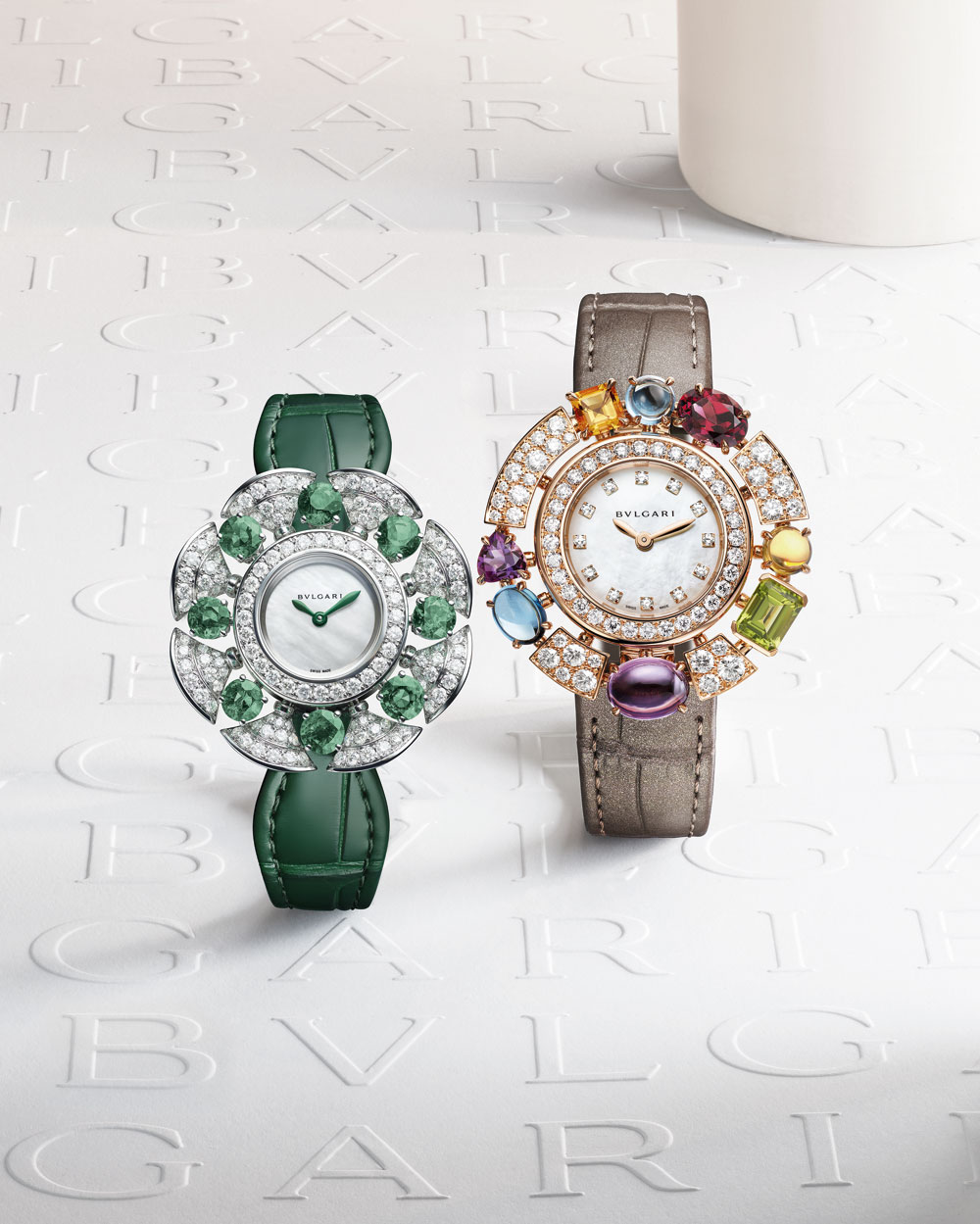 Gli orologi femminili, protagonisti più che mai al Watches & Wonder 2021, costituiscono dei veri e propri capolavori di alta orologeria.