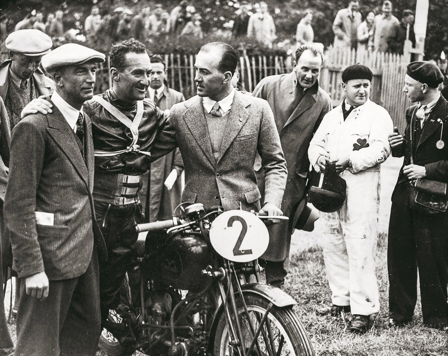 alcuni scatti pubblicati nel libro Moto Guzzi 100 anni