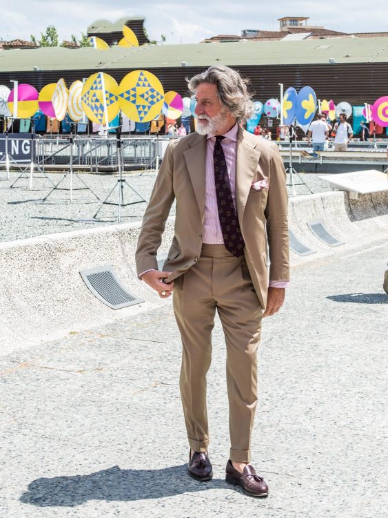 Pitti Immagine Uomo finalmente torna in presenza, e celebra la sua 100ª edizione. Tema di quest'anno sarà proprio il numero 100.