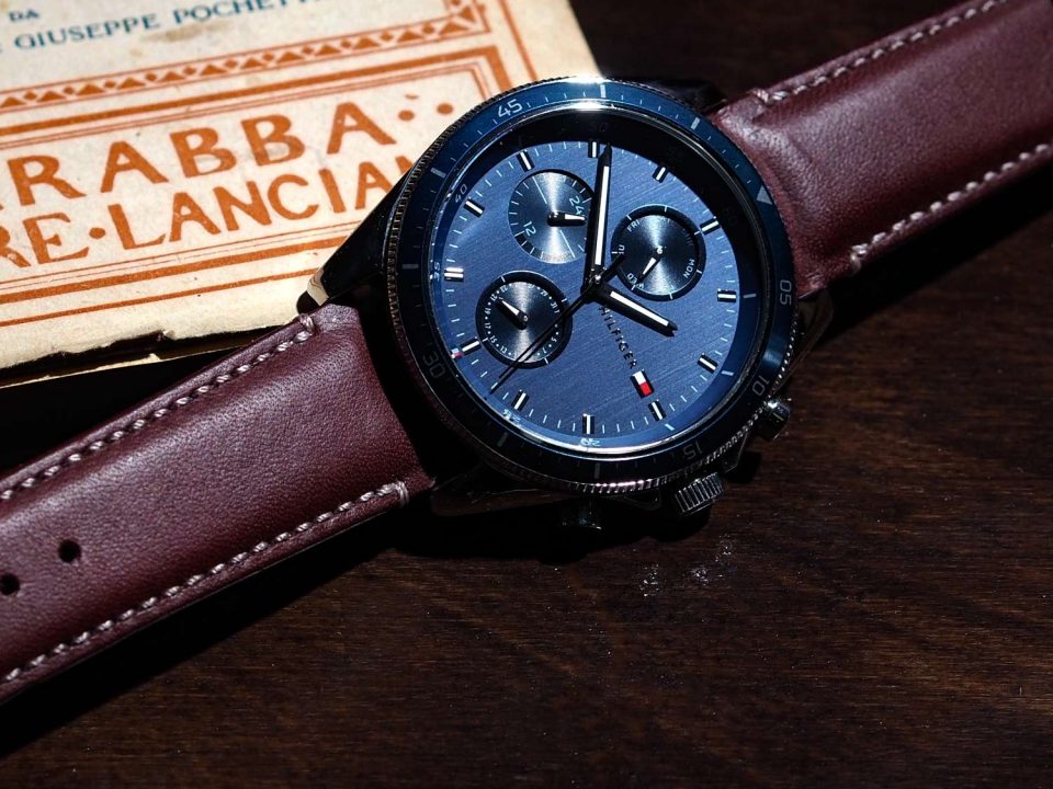 I cronografi, oltre ad essere degli orologi, sono accessori straordinari. Si tratta infatti di splendide realizzazioni di micro meccanica.