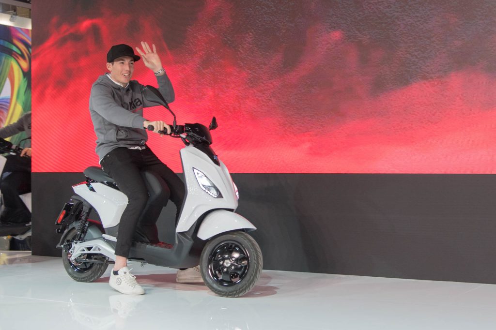 Il Piaggio1 è una delle novità Eicma 2021. Con Piaggio1 nasce una generazione di e-scooter innovativi per vivere la città liberamente