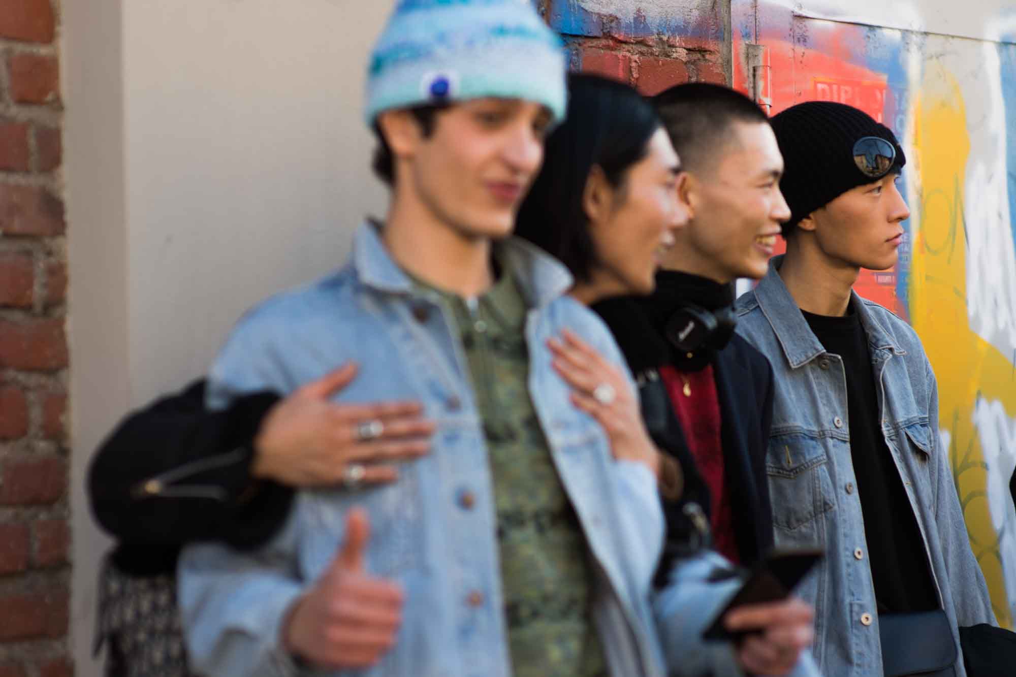 Milano Fashion Week gli outfit più interessanti visti nelle strade milanesi