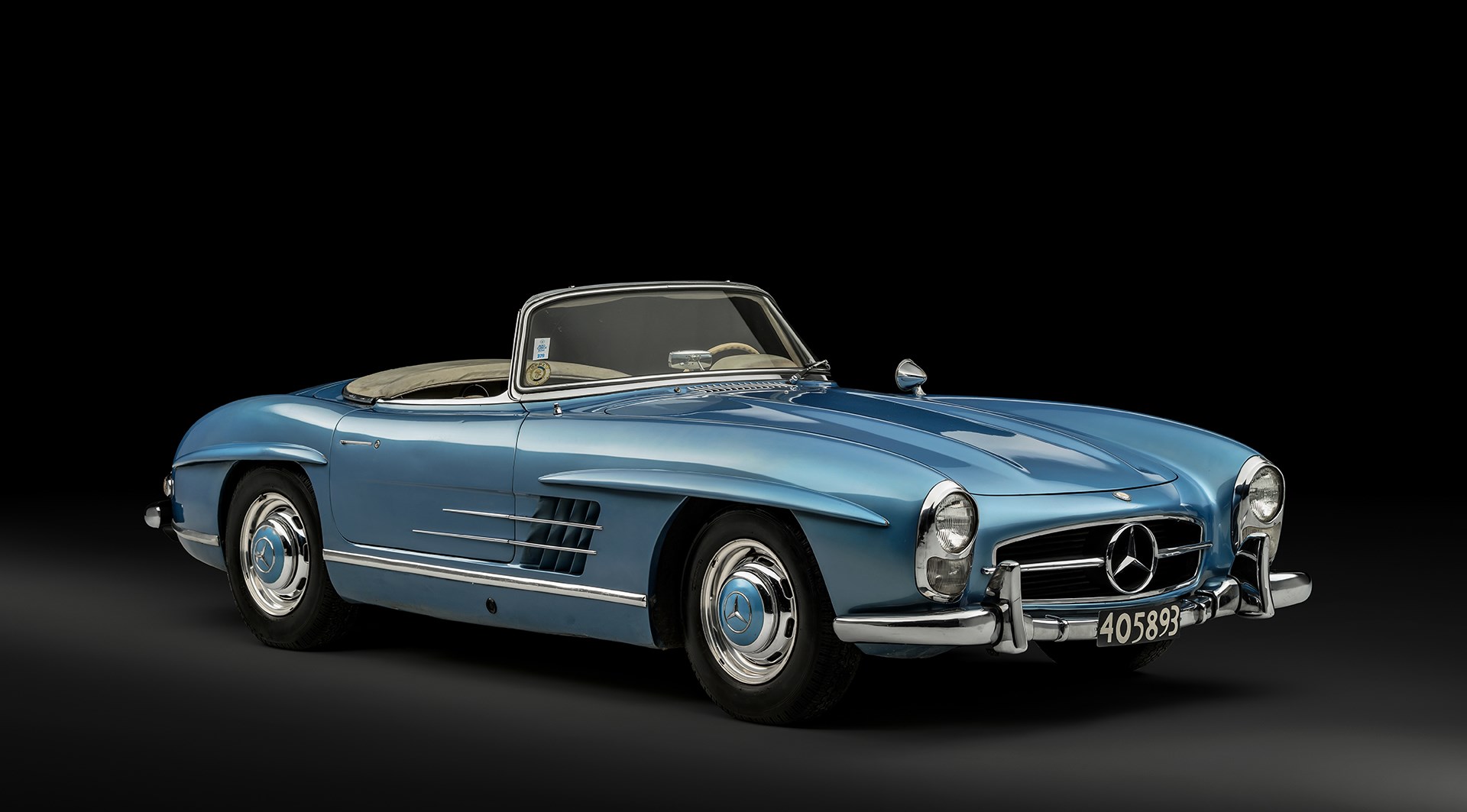 La leggendaria Mercedes 300SL Roadster di Juan Manuel Fangio