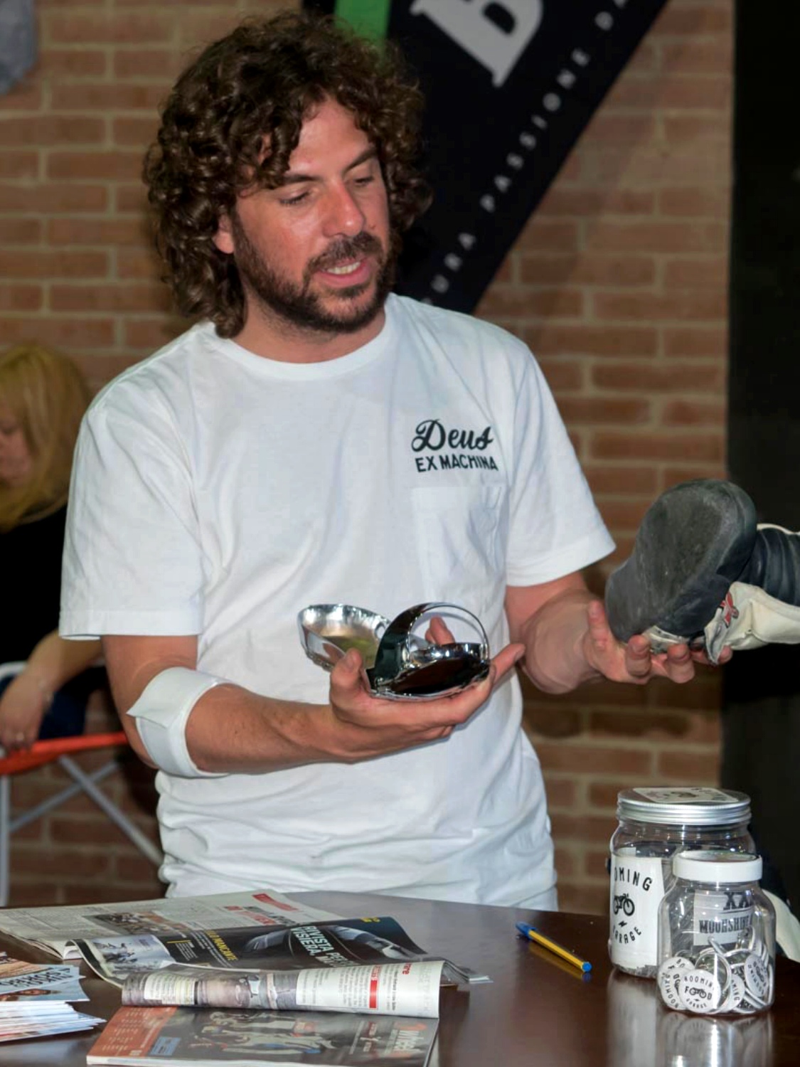 Niko Sorbo "o scugnizzo" come affettuosamente è conosciuto nel mondo del Flat Track, è un vero vulcano, pardon un Vesuvio in eruzione.