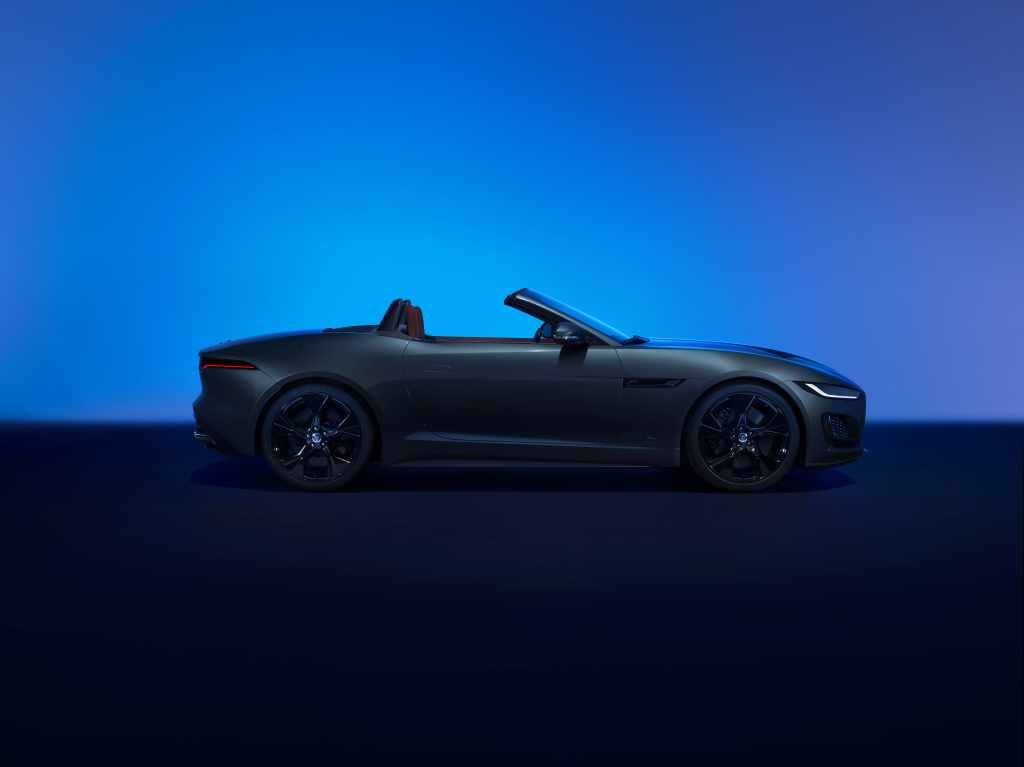 La Jaguar F-Type oltre che una vettura spettacolare, da sempre rappresenta la "sportiva" per eccellenza della casa inglese.