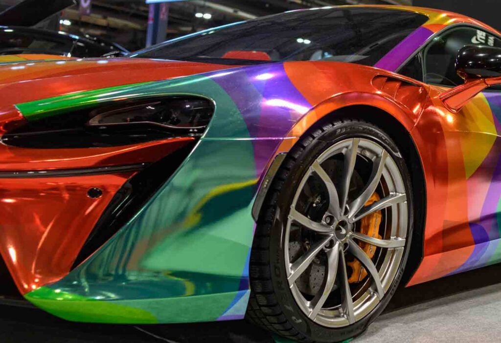 McLaren Automotive, celebre marchio britannico per la produzione di supercars torna a Milano AutoClassica con due modelli in esposizione. 