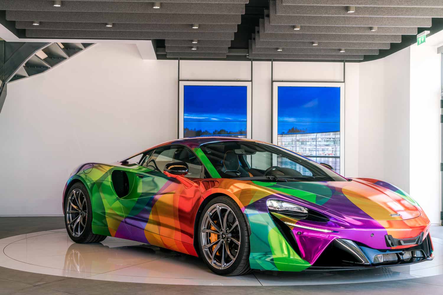 McLaren Automotive, celebre marchio britannico per la produzione di supercars torna a Milano AutoClassica con due modelli in esposizione. 