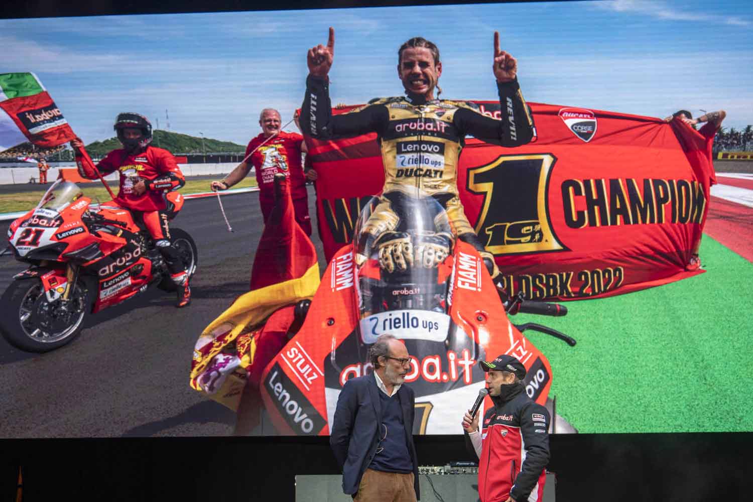 "Campioni in Piazza" è l'evento con il quale Ducati ha condiviso con i suoi tifosi, la gioia dei successi della stagione 2022.