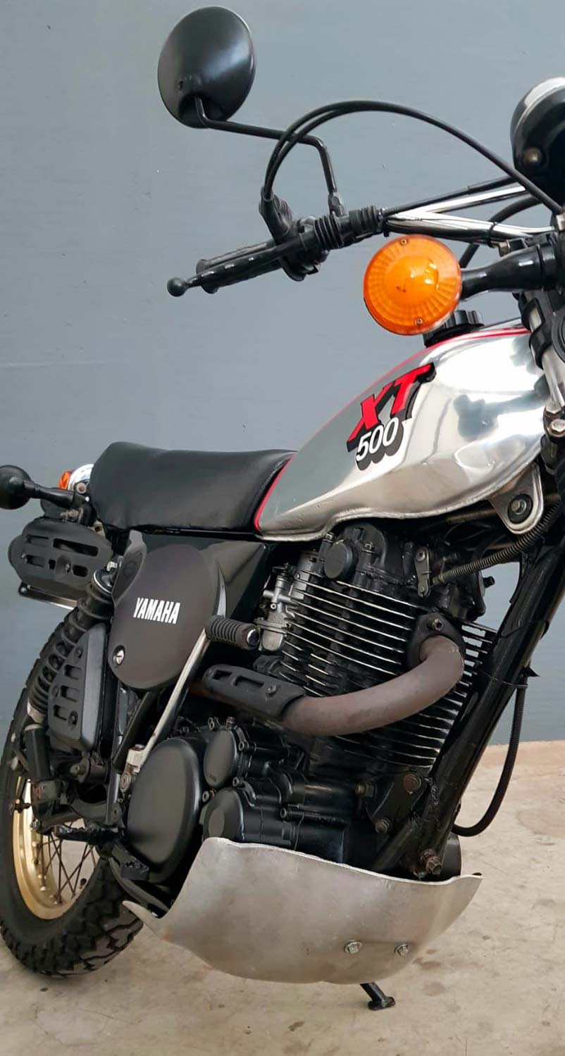 La Yamaha XT è la moto che a partire dalla metà degli anni '70 ha scritto un nuovo capitolo nella storia delle moto da "enduro". 