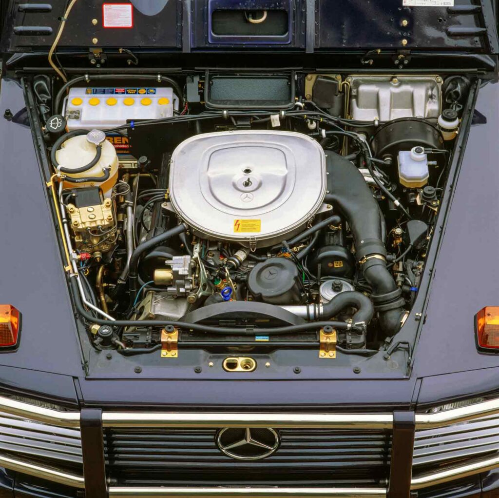 Mercedes-Benz 500 GE V8 è il modello speciale che la casa di Stoccarda ha pensato per festeggiare un anniversario altrettanto speciale. 