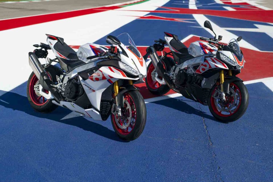 Aprilia sorprende tutti con le livree speciali e in edizione limitata, dedicate alle versioni più Racing delle favolose V4. 