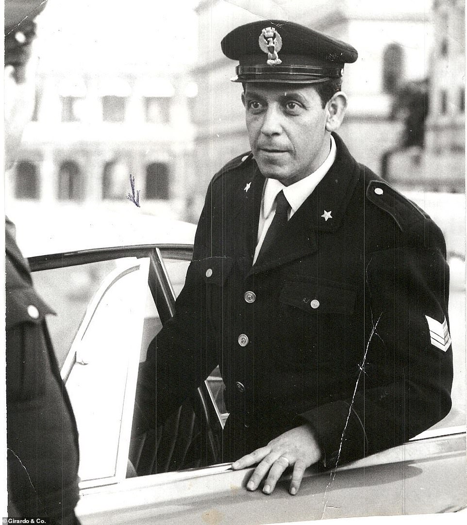 Brigadiere, poi maresciallo, Armando Spatafora in servizio presso la Questura di Roma.