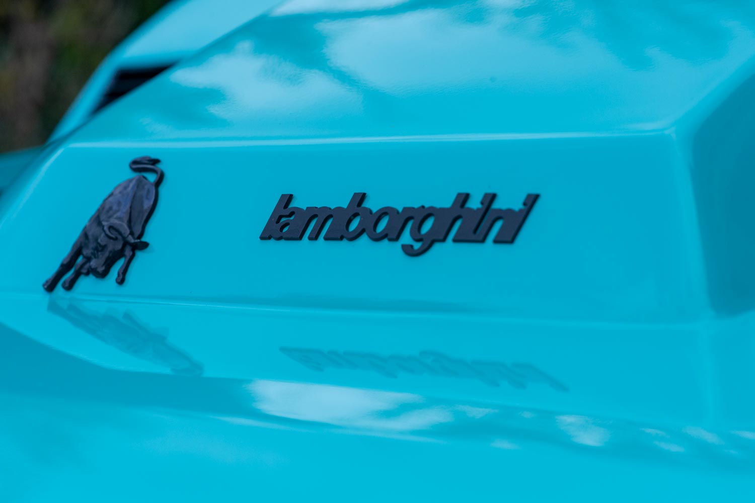  logo del Lamborghini LM002