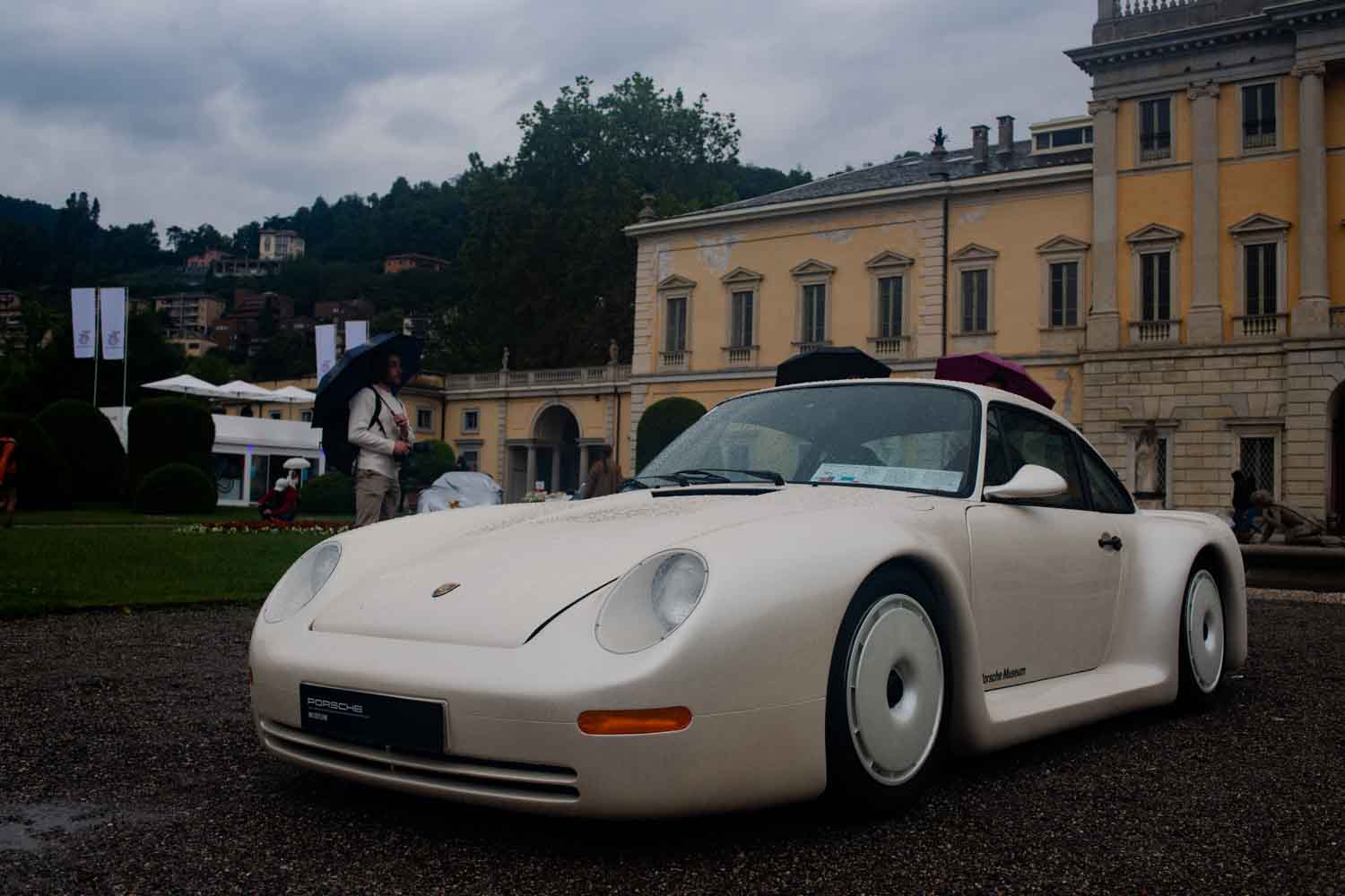 Porsche organizza al FuoriConcorso Open Museum una festa tutta italiana ed indimenticabile per festeggiare il suo 75° compleanno.