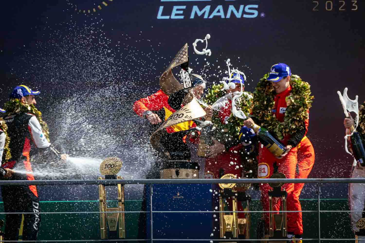 La Ferrari 499P numero 51 del trio Pier Guidi, Calado e Giovinazzi conquista la 24h di Le Mans 2023. Primo successo dal 1965, il 10° dal 1923