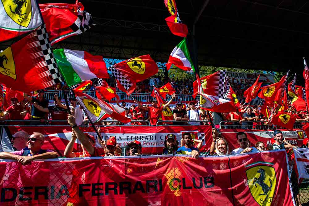 I tifosi della scuderia Ferrari