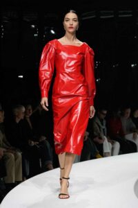 La passione Ferrari per la moda: il lato glamour della velocità