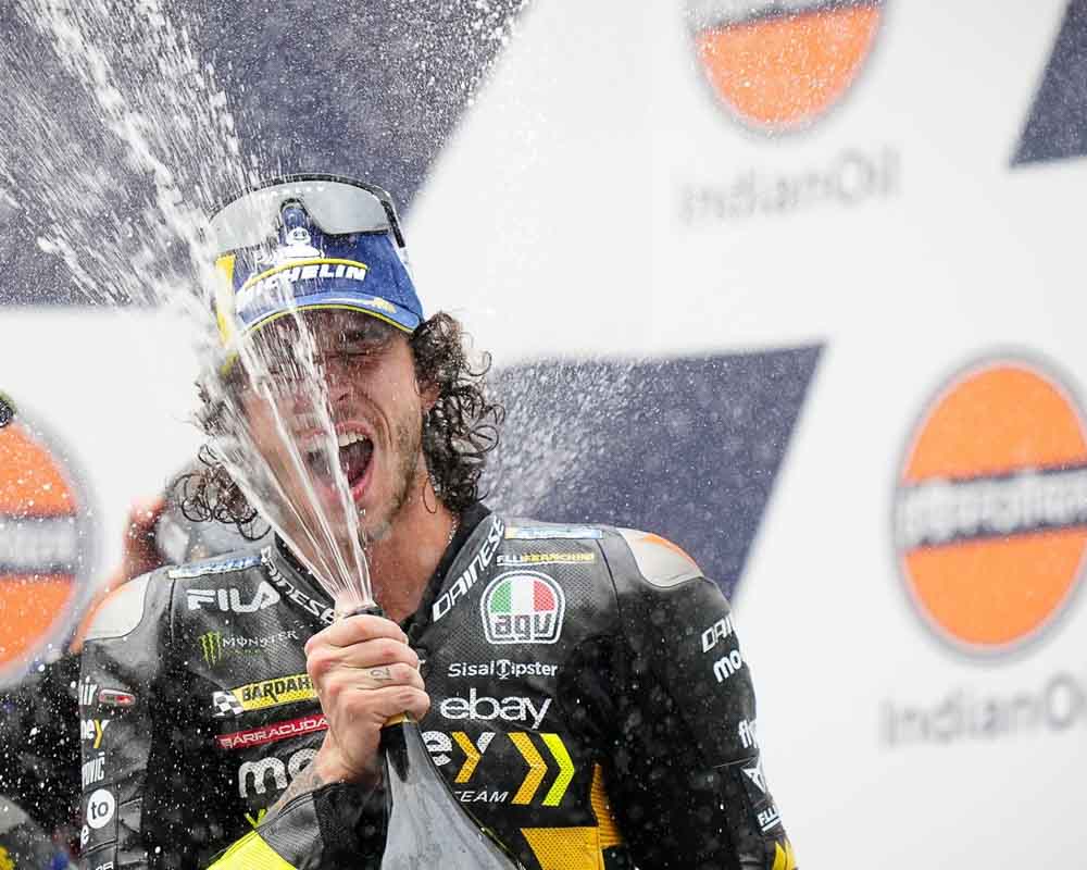 Bez celebra il primo posto nel GP d'India 