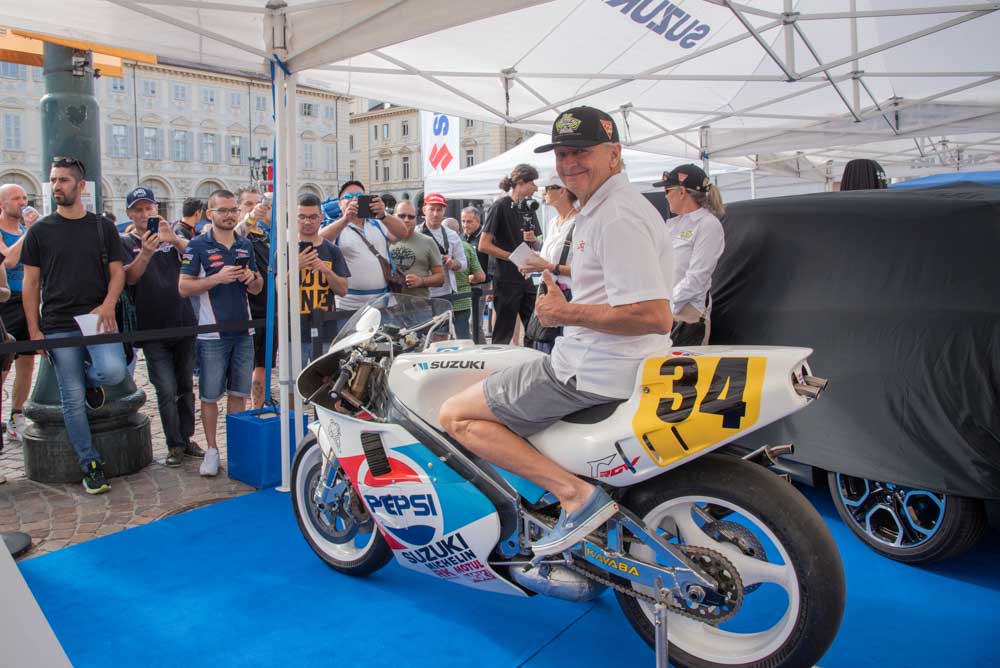 Kevin Schwantz in sella alla Suzuki #34