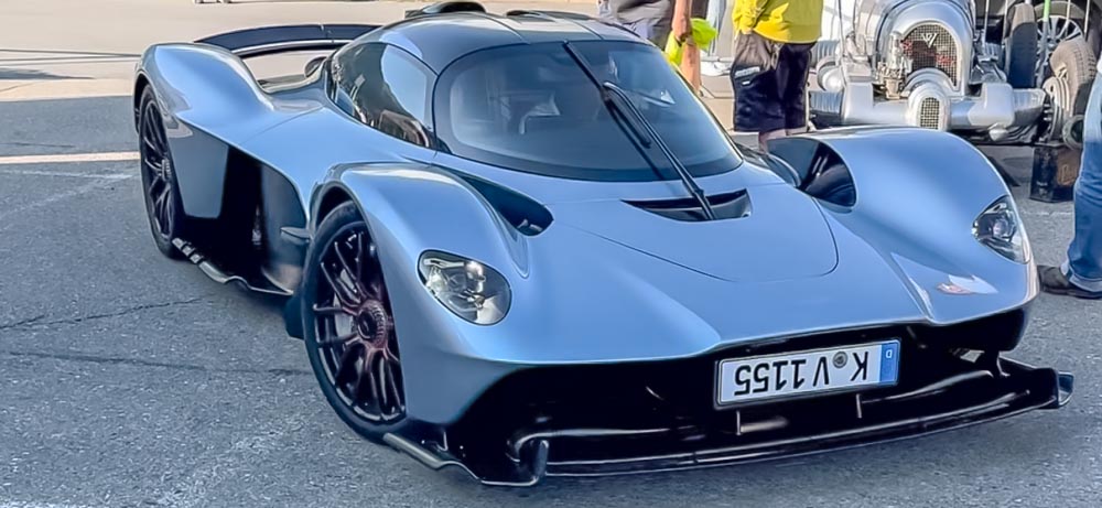 Aston Martin Valkyrie al Kilomètre Lancé St. Moritz