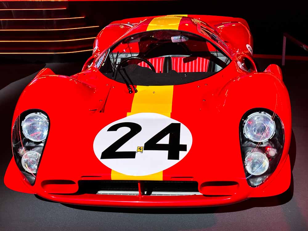 Ferrari 330 P4