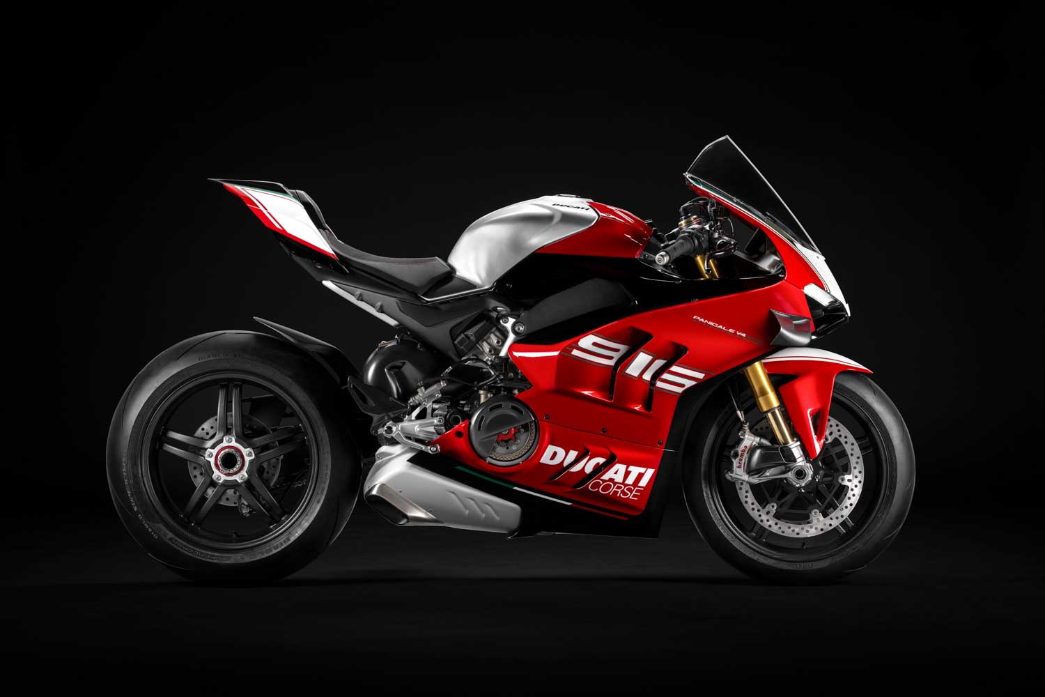 Ducati Panigale V4 SP2 30° Anniversario 916 è il modello speciale per celebrare la 916 emblema delle supersportive Ducati.