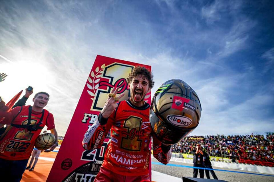 MotoGP, Pecco Bagnaia si laurea per la seconda volta campione del mondo