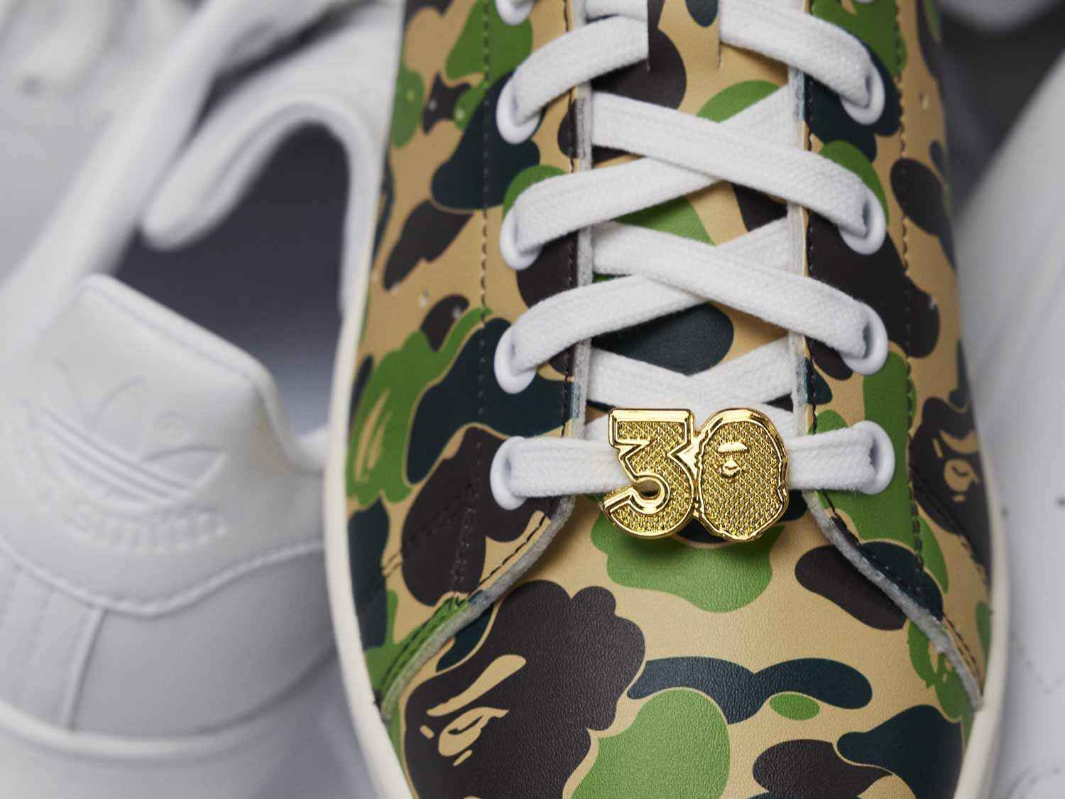 Sneakers BAPE x Adidas Stan Smith la nuova collaborazione