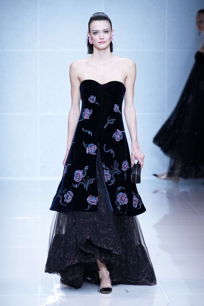 Giorgio Armani donna: fiori d'inverno illuminano la moda