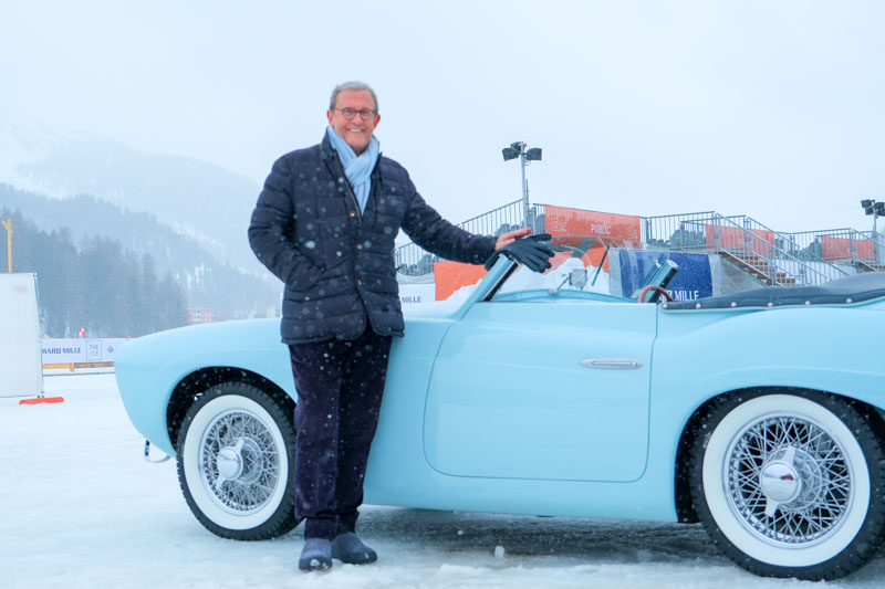 Una Pegaso Z-102 Cabriolet Saoutchik sul lago di St. Moritz