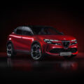 La nuova Alfa Romeo Milano debutta oggi, presso la sede dell'Automobil Club Milano, con un'anteprima internazionale non convenzionale.