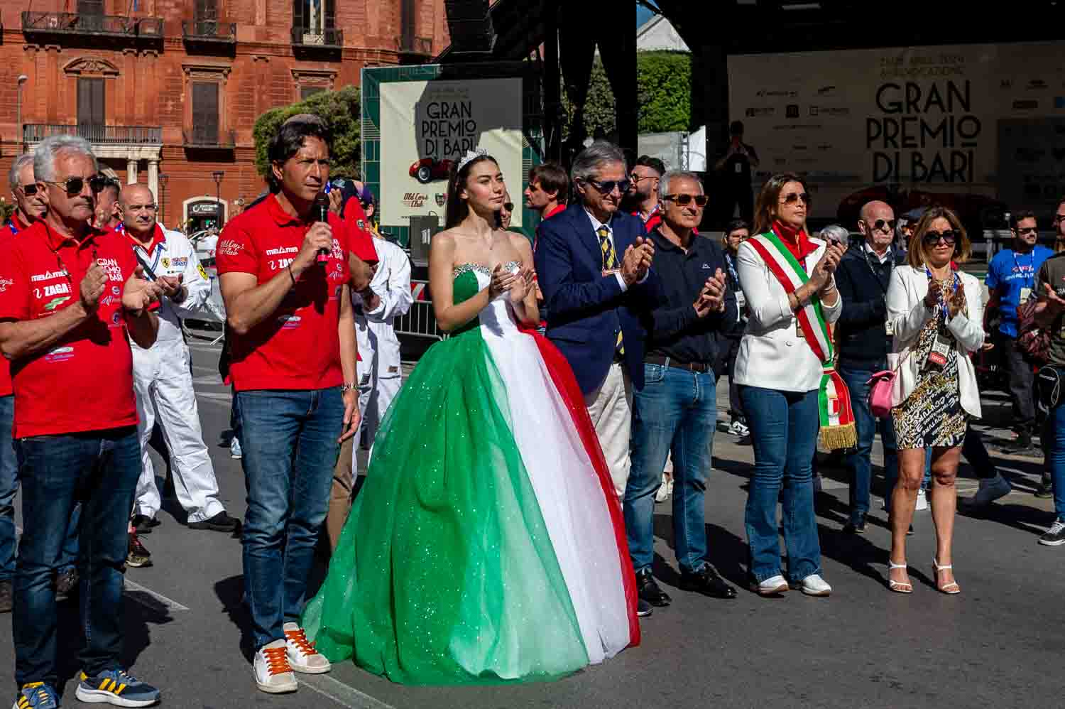 Apertura Gran Premio di Bari, Inno Nazionale Gran Premio di Bari 8ª Rievocazione
