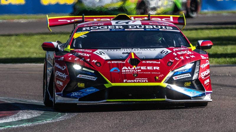 Super Trofeo Lamborghini 2024: un'inizio emozionante a Imola