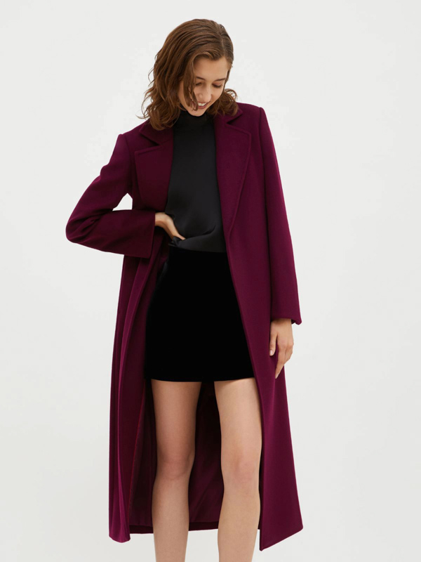 Colori moda autunno il borgogna domina la stagione