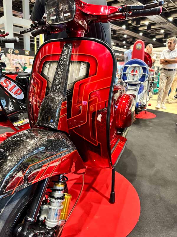 Scooter d'epoca protagonisti all'Eternal City Motorcycle Show di Roma