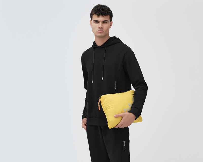 Suns Boards abbigliamento tecnico e sporty chic per tutte le stagioni