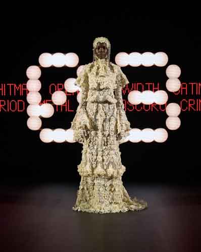Valentino Haute Couture P. E. 2025 la visione vertiginosa di Alessandro Michele