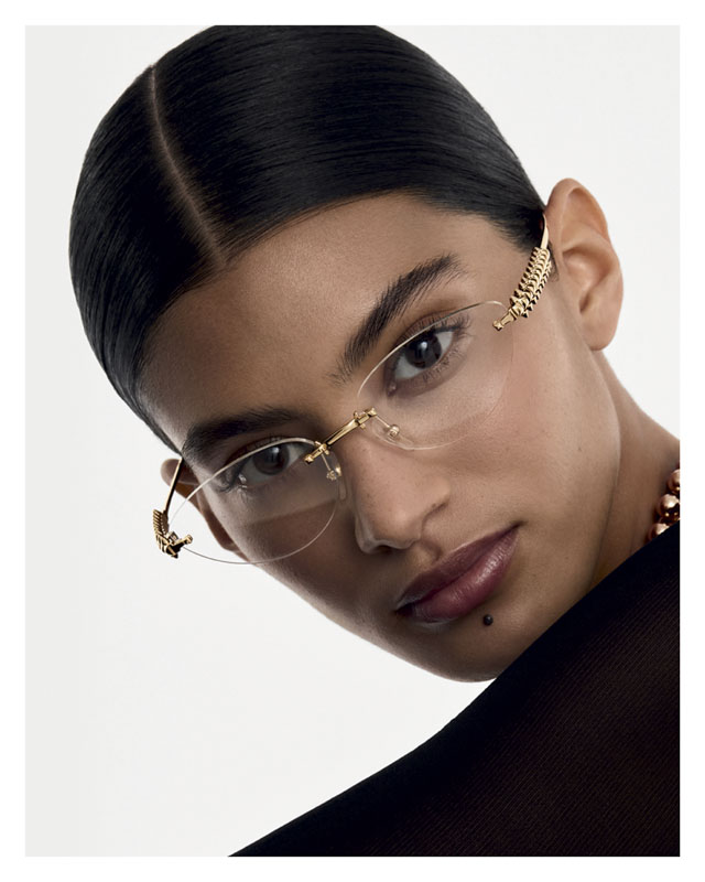 Clash de Cartier eleganza ribelle in forma di occhiale