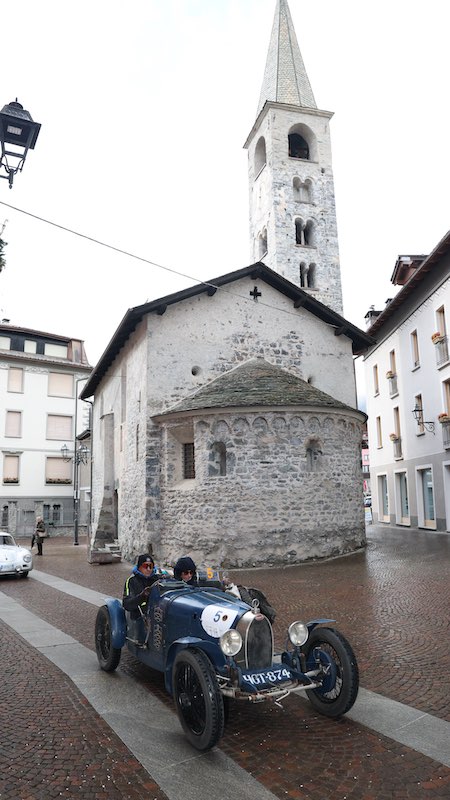 Coppa delle Alpi 2025 l'epica sfida tra le nevi dei passi alpini