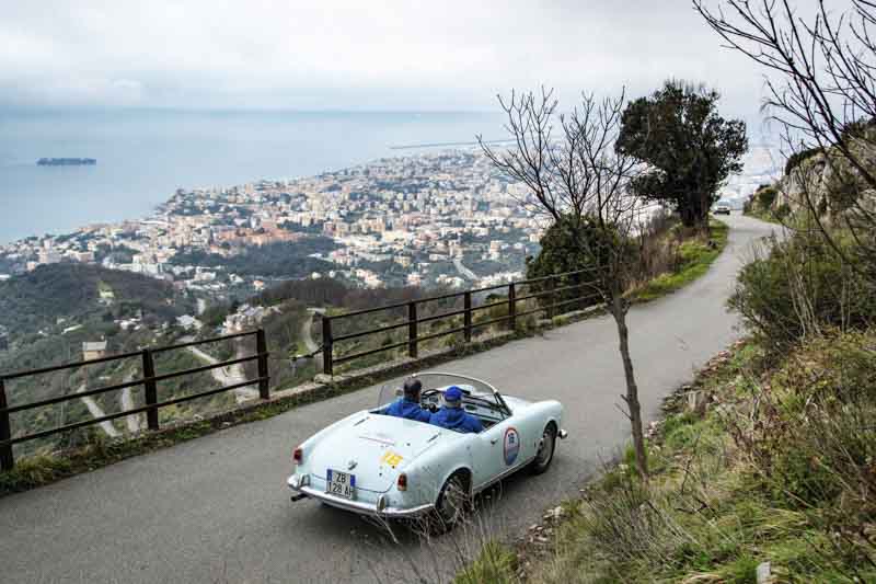 Coppa Milano-Sanremo tra Franciacorta il mare e i monti liguri e arrivo ad Asti