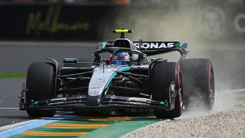 Kimi Antonelli debutta in Formula 1 con un risultato sorprendente