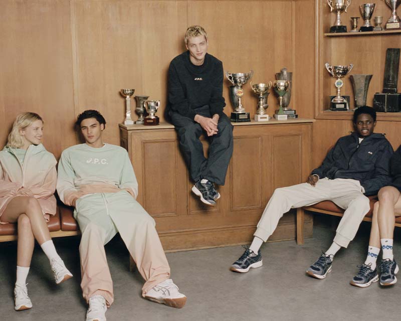 La nuova collezione tennis ASICS in collaborazione con A.P.C. Paris